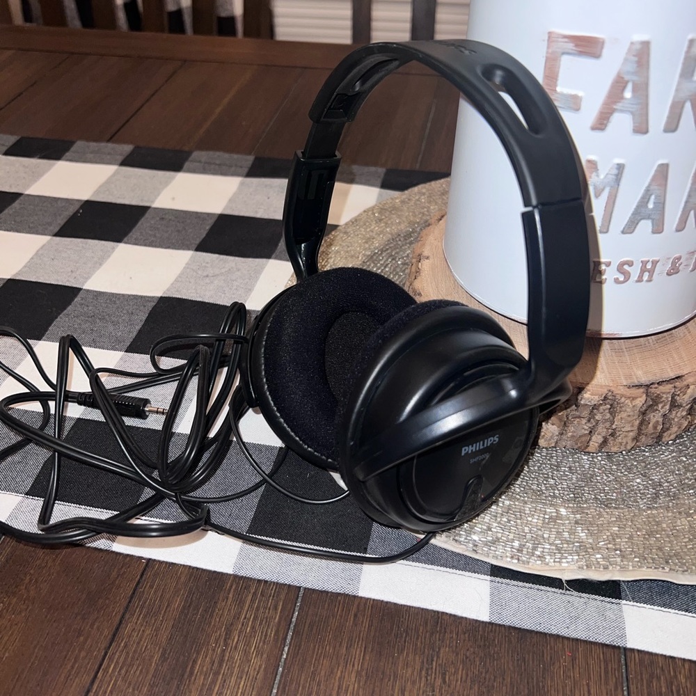 Phillips headphones